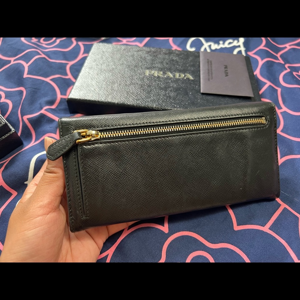 Prada Wallet Saffiano Leather - Picture 6 of 8